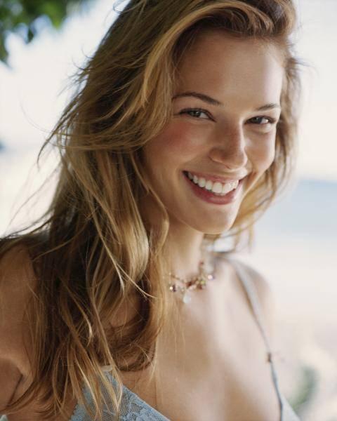 Amanda Righetti - Foto 8