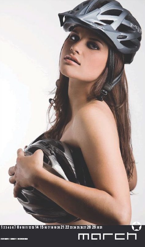 medium_sexy-cicliste-marzo-2009.jpg