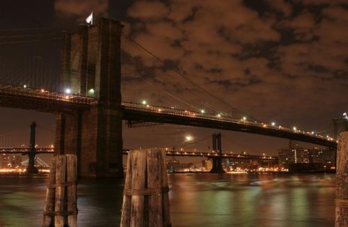 Il Ponte di Brooklyn di Notte