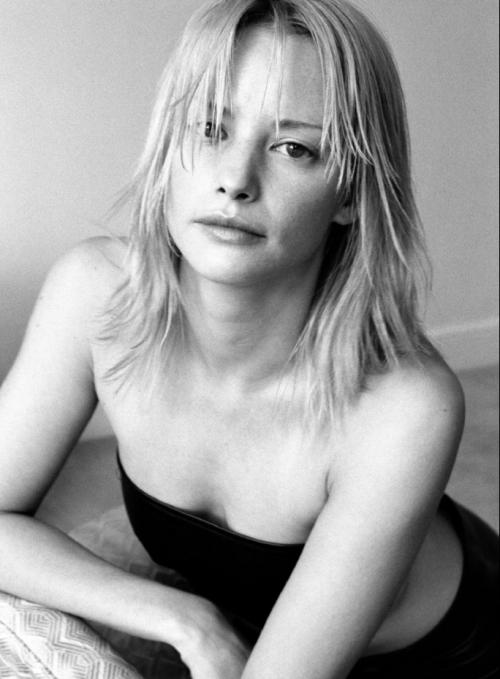 Sienna Guillory - Foto 10